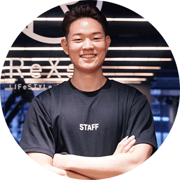 TRAINER 小山千尋